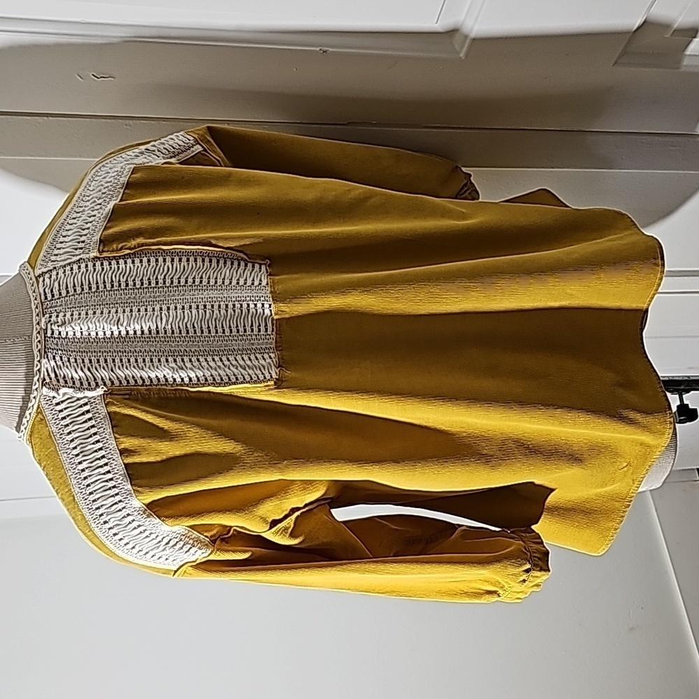 Zara Basic corduroy button down top. Long sleeves. Size large. Crochet … - Picture 6 of 10